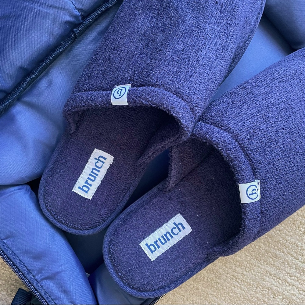 Brunch Slippers 8, NEW with bags